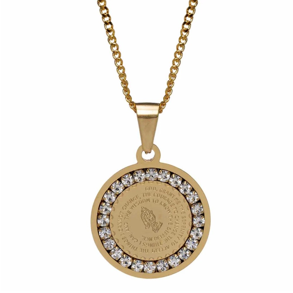 Elegant Gold Pendant Necklace